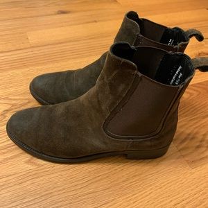 Thursday Boot Company - Women's Chelsea Boot EUC